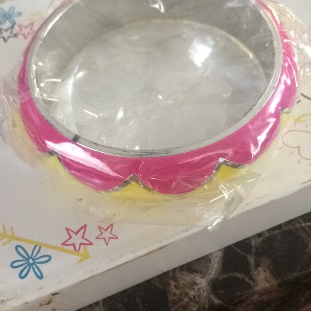 New bangle bracelet